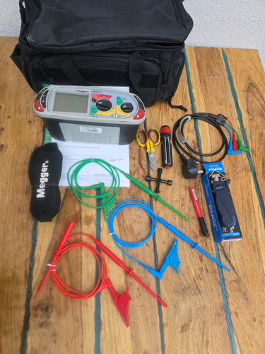 Megger mft 1711 - megger,